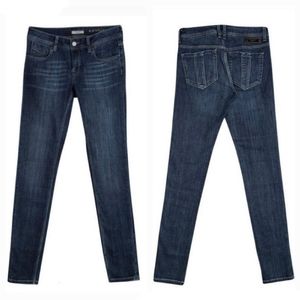 Burberry Brit Women’s Skinny Slim Kensington Mid-Rise Dark Wash Denim Size 24